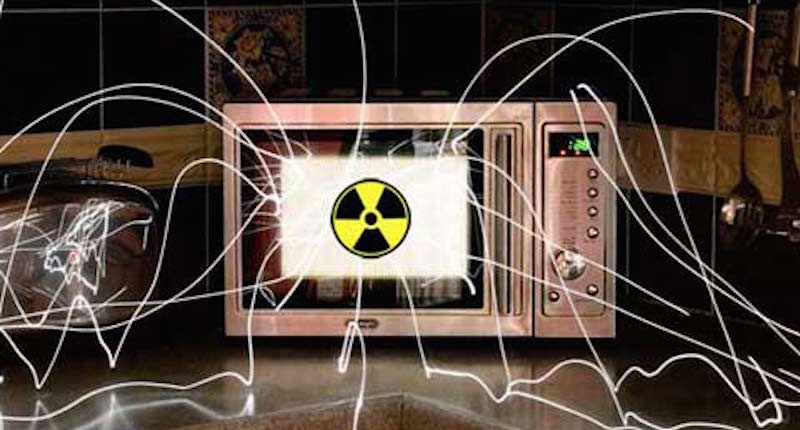 dangers of microwave oven