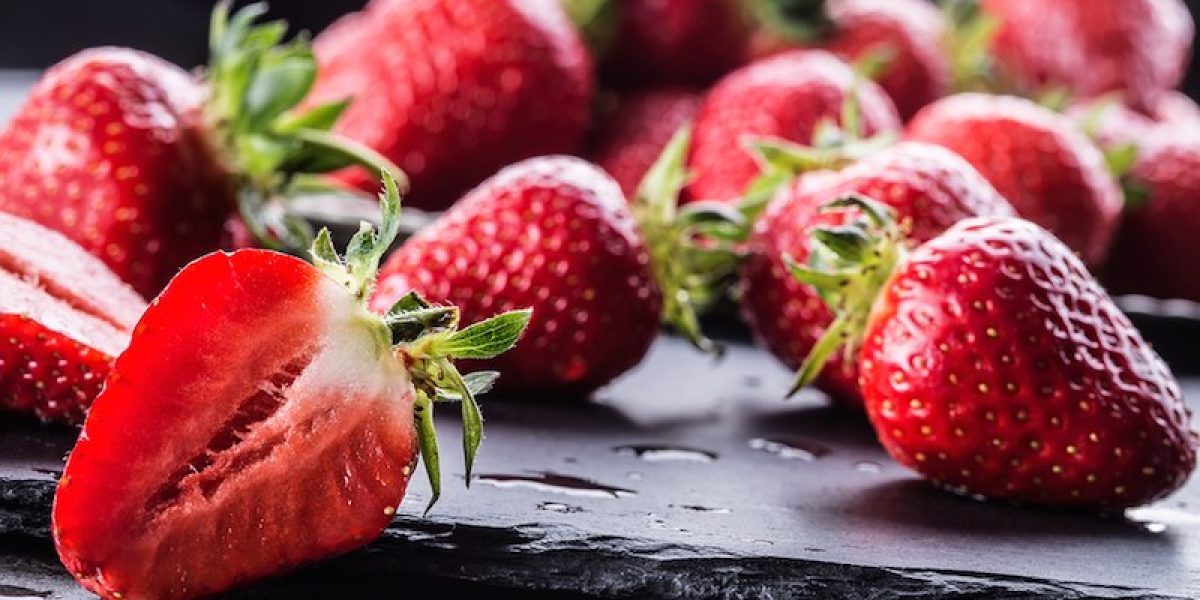 The Surprising Health Benefits of Strawberries Most People Don't Know About
