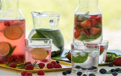 Make Herbal Iced Tea Packed With The Fruit Of Your Choice (Recipe Included)