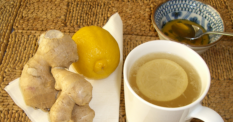 Lemon-Ginger-Honey Tea To Superboost Your Immune System