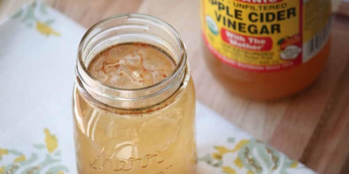 Here's Why Raw Organic Natural Apple Cider Vinegar Is Different From Other Vinegars