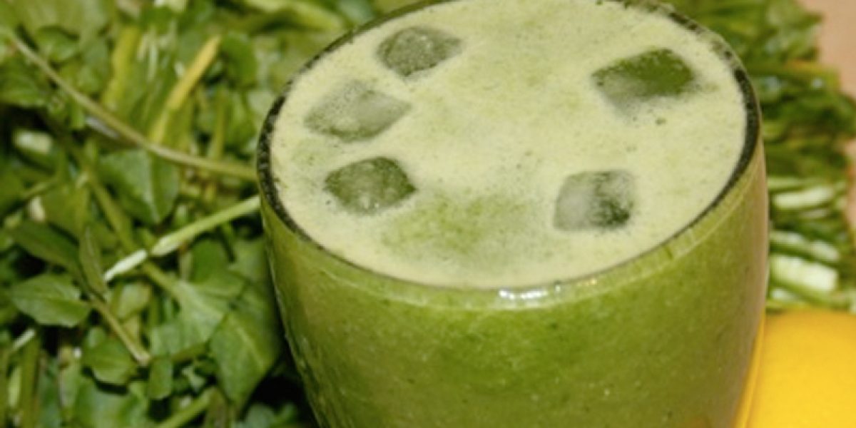 Anti-Inflammatory Watercress Juice To Detox Your Liver and Clear Skin Damage (Recipe Included)