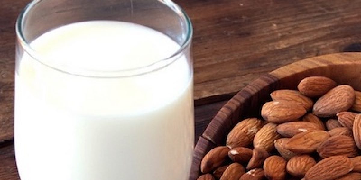 Why Cow’s Milk Can Be Bad For Your Health, And Healthy Alternatives