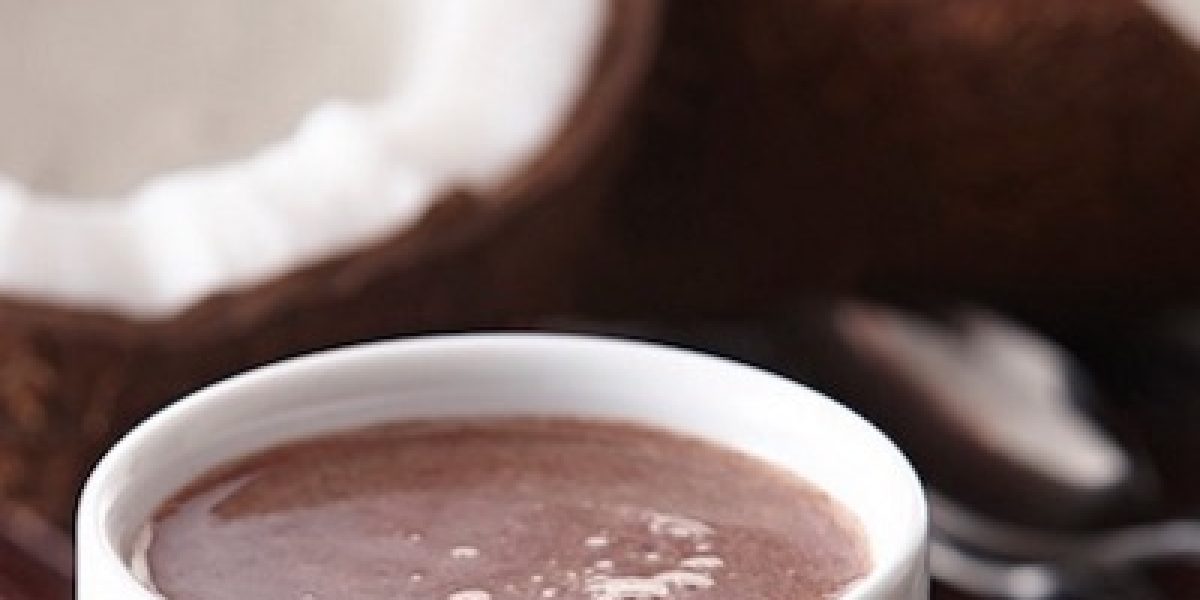 2-Step Recipe For A Cup Of Healthy, Dairy-Free Hot Chocolate