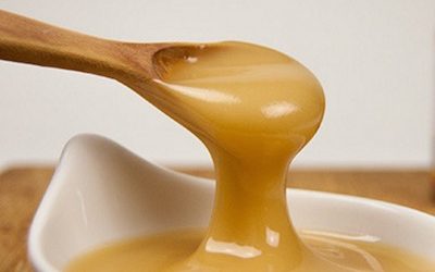 The Powerful Medicinal Properties Of Honey (and how to use it)