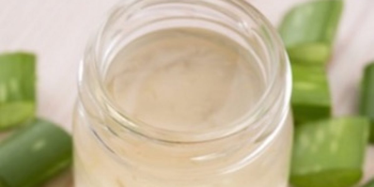 5 All-Natural Moisturizers To Prevent Dry Skin And Relieve Eczema Itch