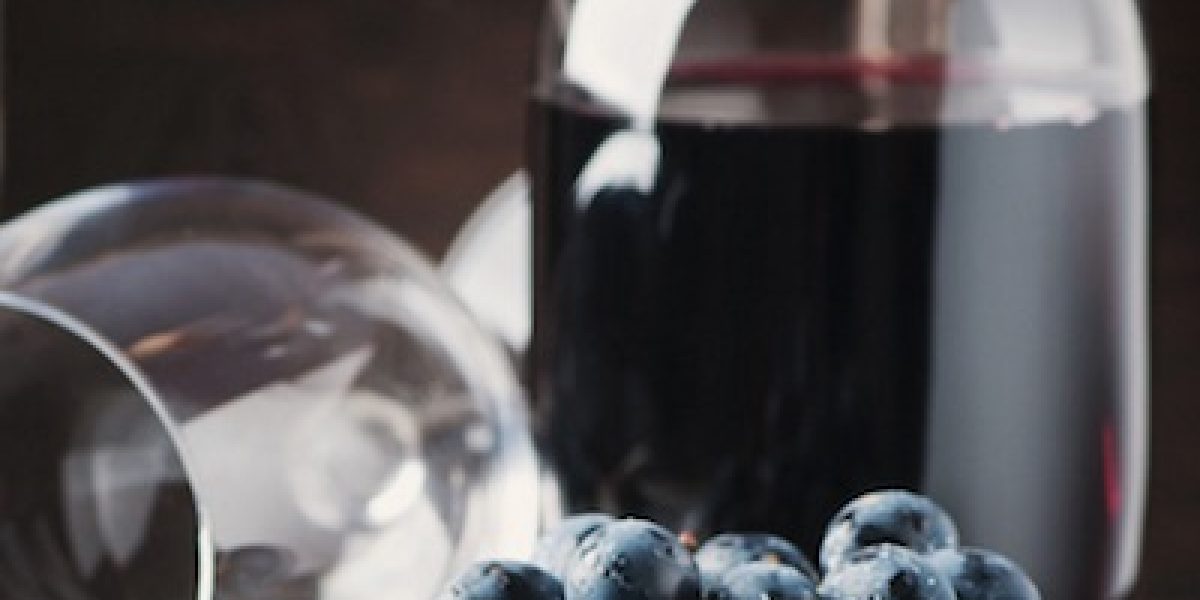 How Does Drinking Red Wine Affect Your Health?