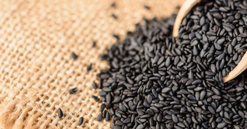 black sesame seeds