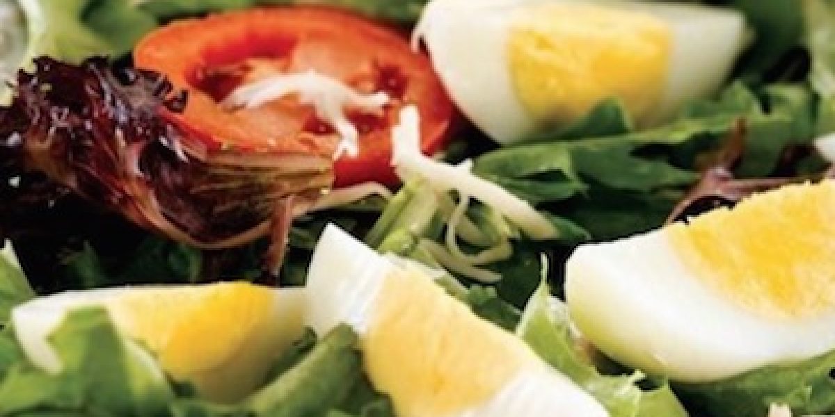 Tips On Preparing A Healthy Salad And To Ensure Maximum Absorption Of Nutrients