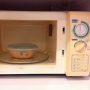 Why You Must Never Use Plasticwares In The Microwave Oven For Heating