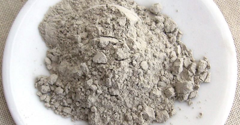 bentonite clay - nature's clays to detoxify radiation