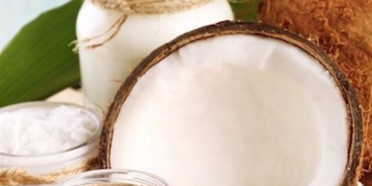 8 Compelling Reasons To Use Coconut Oil To Soothe And Treat Your Eczema Breakouts