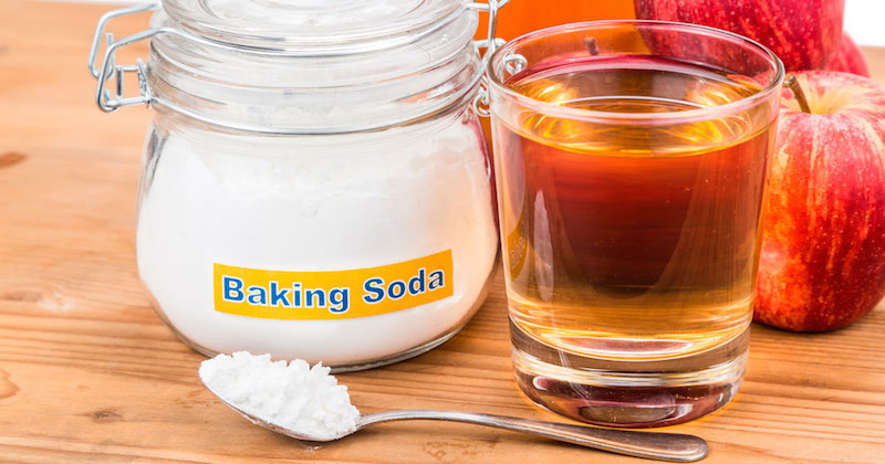 apple cider vinegar and baking soda