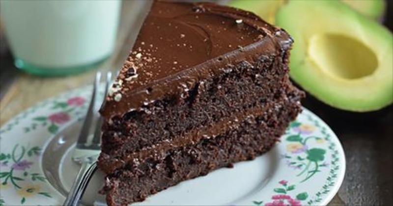 chocolate avocado cake