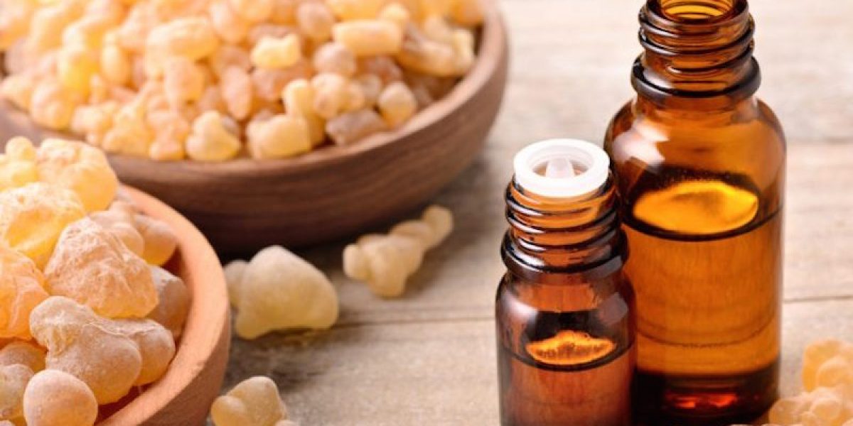 Frankincense Essential Oil – 9 Powerful Uses