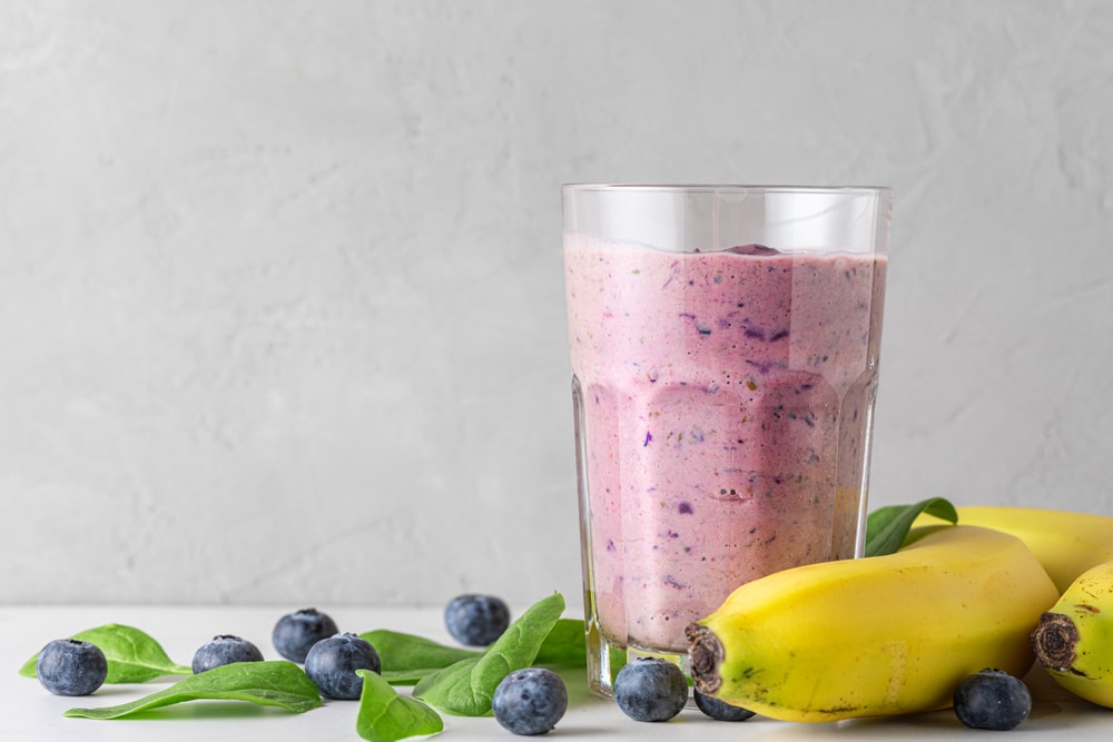 Blueberry, banana and spinach smoothie