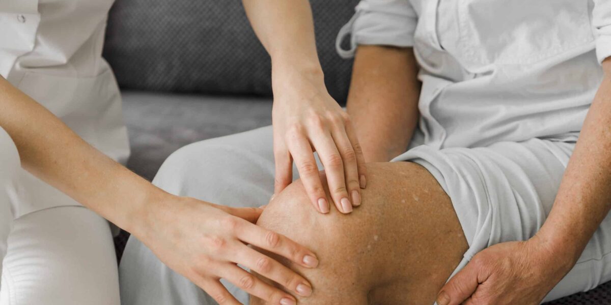 If You Suffer From Foot, Knee, or Hip Pain, Here Are 6 Exercises To Kill It
