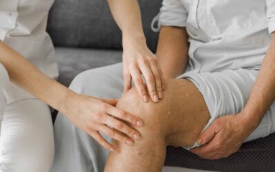 If You Suffer From Foot, Knee, or Hip Pain, Here Are 6 Exercises To Kill It