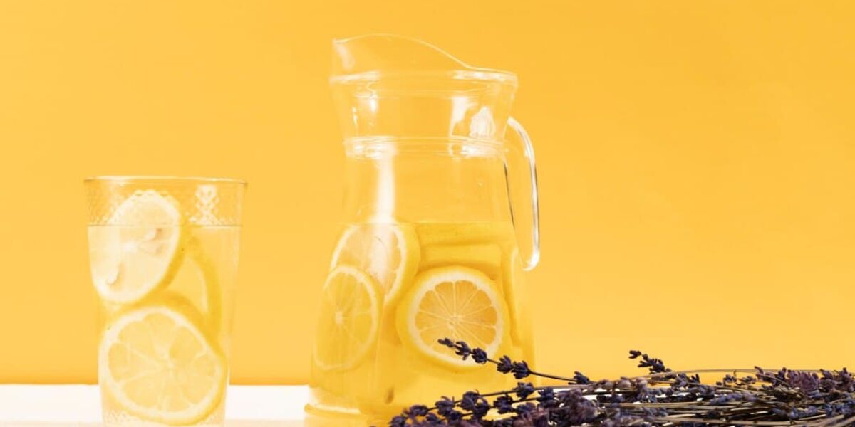 How to Make Lavender Lemonade to Help Relieve Headaches and Anxiety