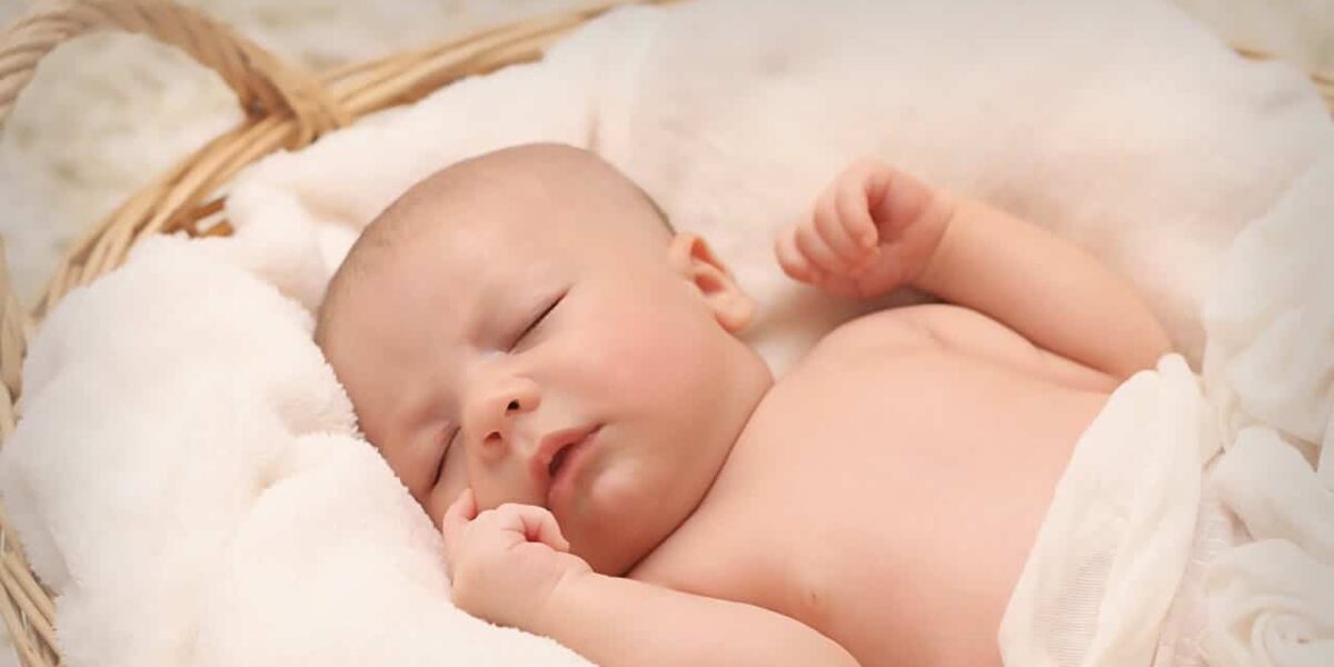 Babies That Are Under Six Months Old Should Never Drink Water