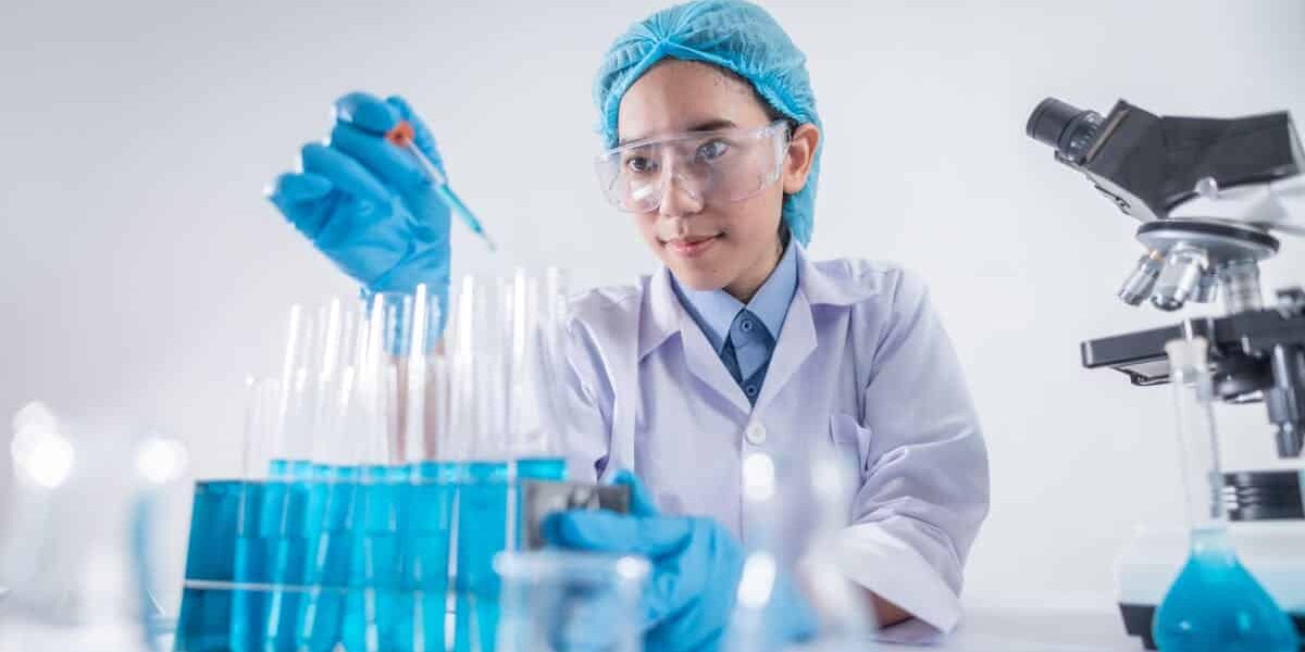 Scientists Creating ‘Cancer Vaccine’ That Could Potentially Stop the Disease ‘20 Years Early’