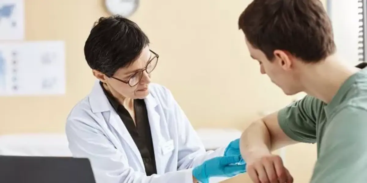 Modified Herpes Virus Shrinks Advanced Melanoma Tumors in Trials, Offering Fresh Hope Against Stubborn Skin Cancer