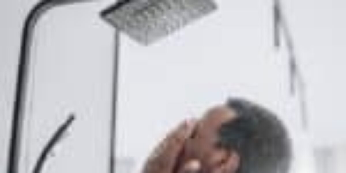 Showering everyday harms your skin, dermatologists say. Here’s how often you should be showering