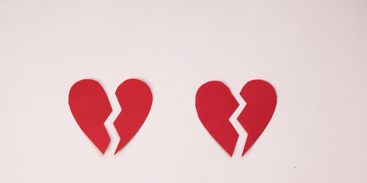 Study Shows Men Are Twice as Likely to Die from ‘Broken Heart Syndrome’ Than Women – Here’s Why