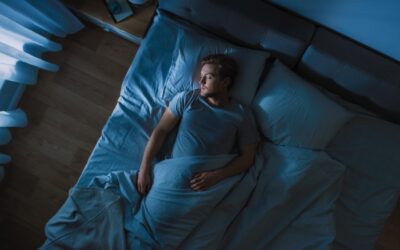 How Sleeping in a Cooler Room May Boost Fat Burning and Slow Aging